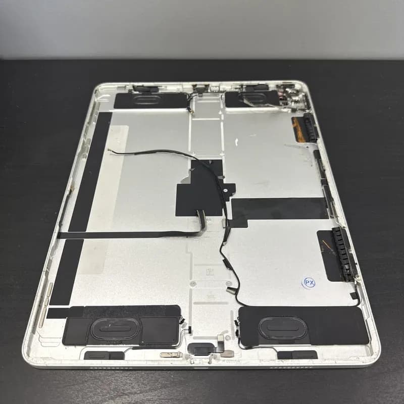 iPad Casing & Frame Straightening